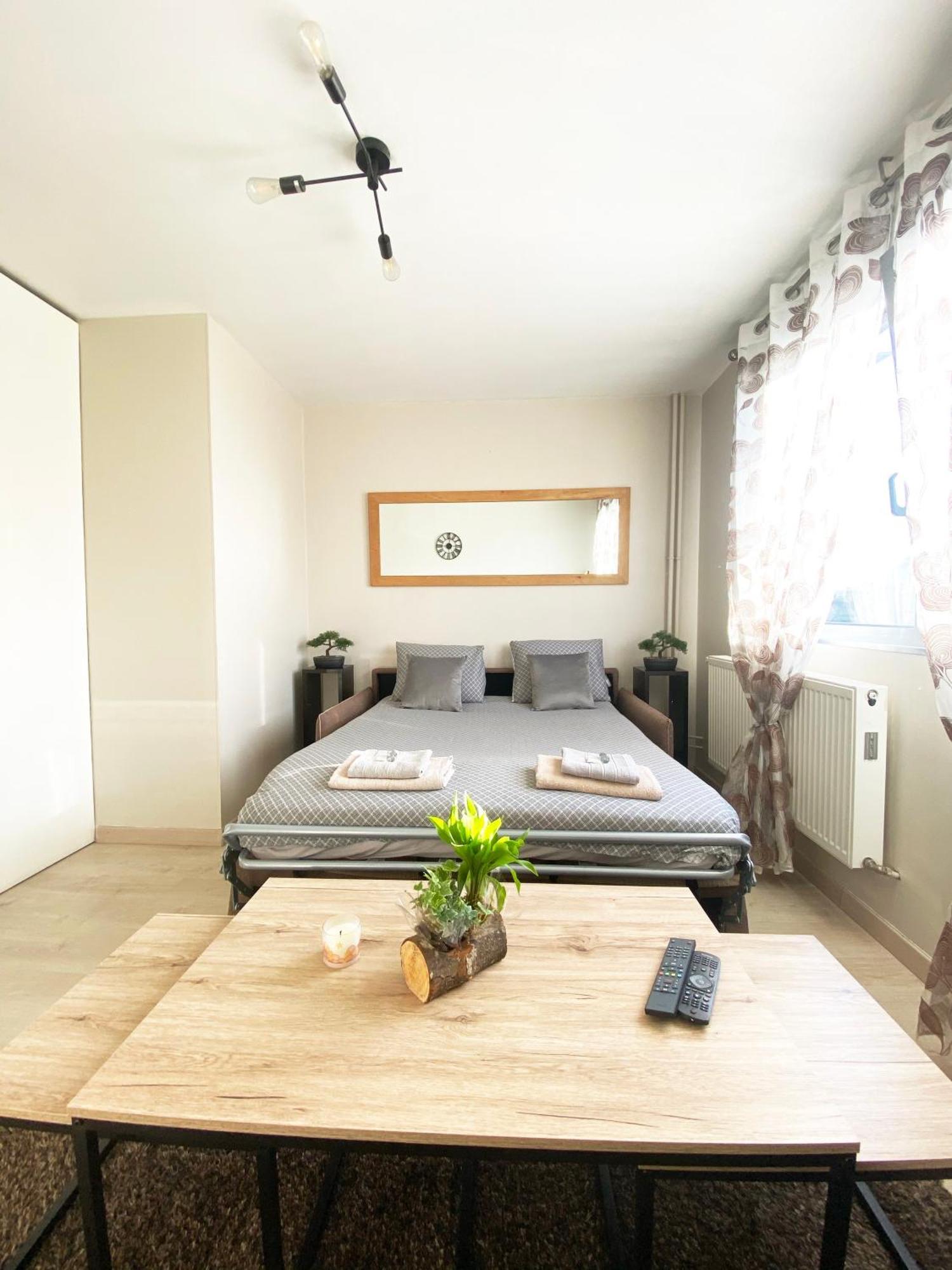 Appartement Jolie 2 Pieces Proche De La ! Nice